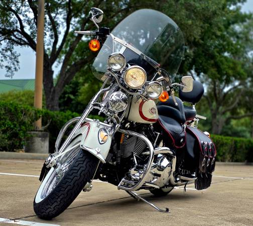 1997 Harley-Davidson, dovoz USA — foto 4 z 12
