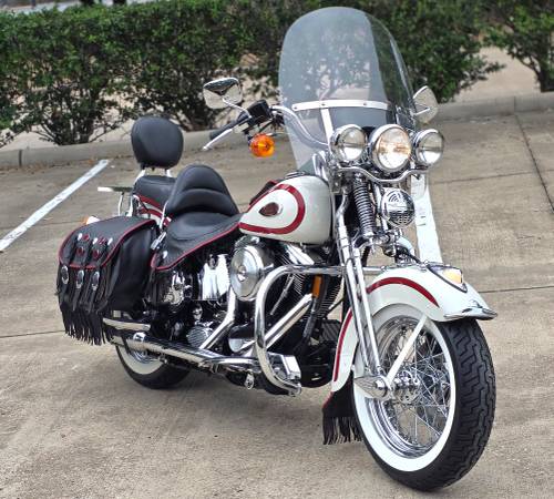 1997 Harley-Davidson, dovoz USA — foto 7 z 12