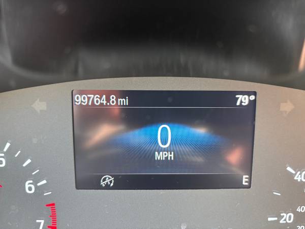 2021 Ford, dovoz USA — foto 7 z 12
