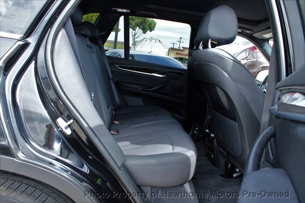 2018 BMW, dovoz USA — foto 12 z 12