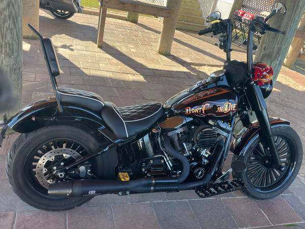 2016 Harley-Davidson, dovoz USA — foto 2 z 12