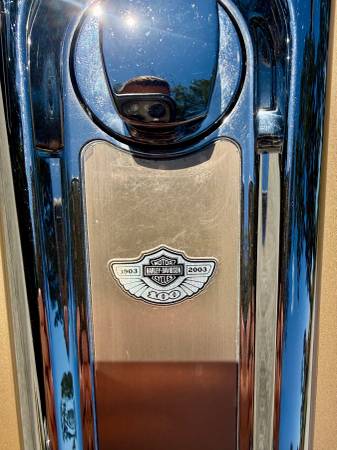 2003 Harley-Davidson, dovoz USA — foto 11 z 12