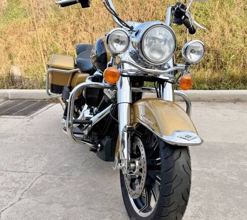 2017 Harley-Davidson, dovoz USA — foto 6 z 12