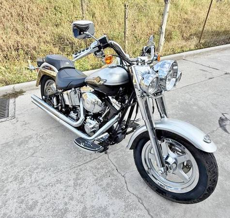 2003 Harley-Davidson, dovoz USA — foto 5 z 11