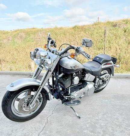 2003 Harley-Davidson, dovoz USA — foto 6 z 11