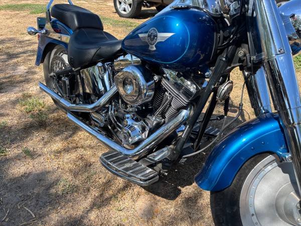 2004 Harley-Davidson, dovoz USA — foto 2 z 3