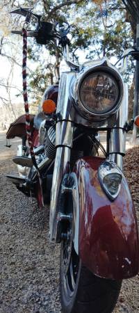 2017 Indian, dovoz USA — foto 6 z 12