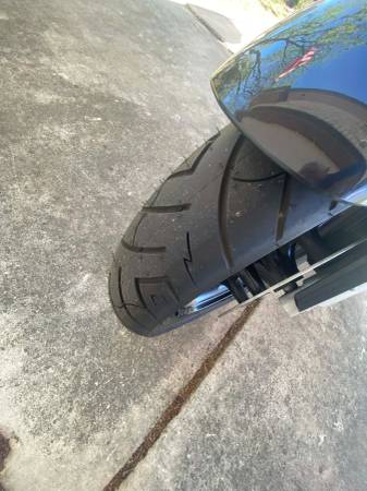 2014 Harley-Davidson, dovoz USA — foto 10 z 11