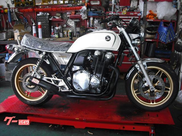 2011 ホンダ CB1100, 37 926 km, dovoz Japonsko — foto 1 2011 ホンダ CB1100, 37 926 km, dovoz Japonsko — foto 1
