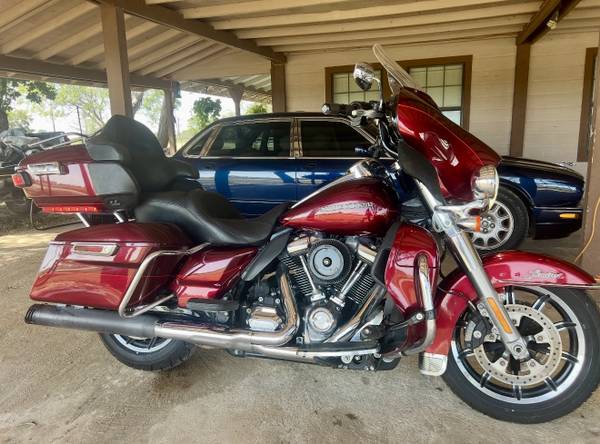 2017 Harley-Davidson, dovoz USA — foto 2 z 6