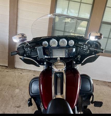 2017 Harley-Davidson, dovoz USA — foto 5 z 6