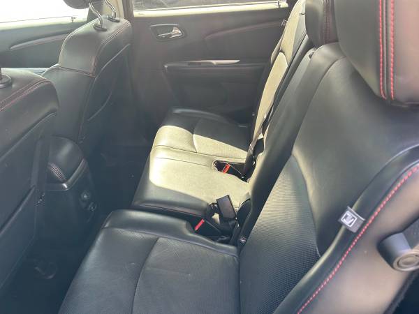 2018 Dodge, dovoz USA — foto 8 z 10