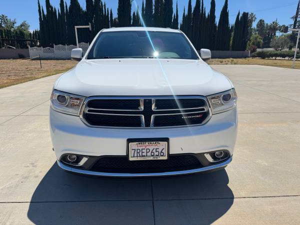 2015 Dodge, dovoz USA — foto 2 z 12
