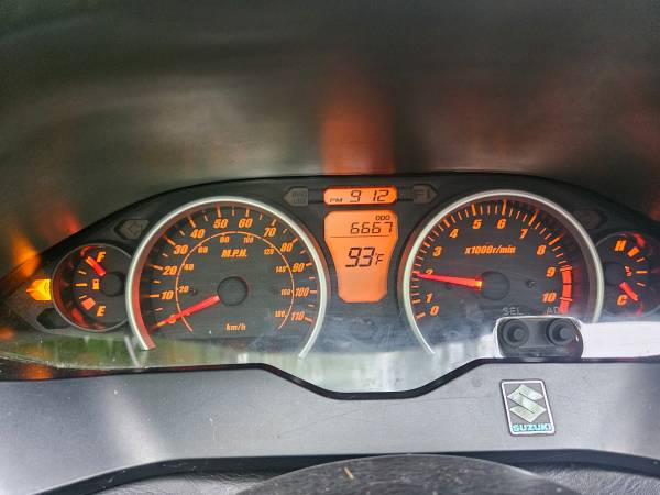 2012 Suzuki, dovoz USA — foto 6 z 8