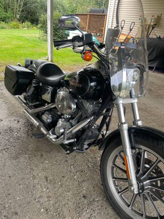 2005 Harley-Davidson, dovoz USA — foto 2 z 2