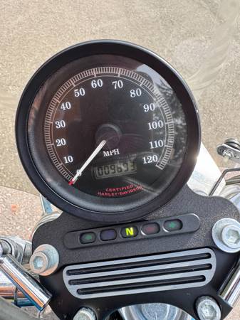 2001 Harley-Davidson, dovoz USA — foto 6 z 6