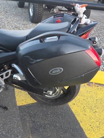 2011 Suzuki, dovoz USA — foto 12 z 12