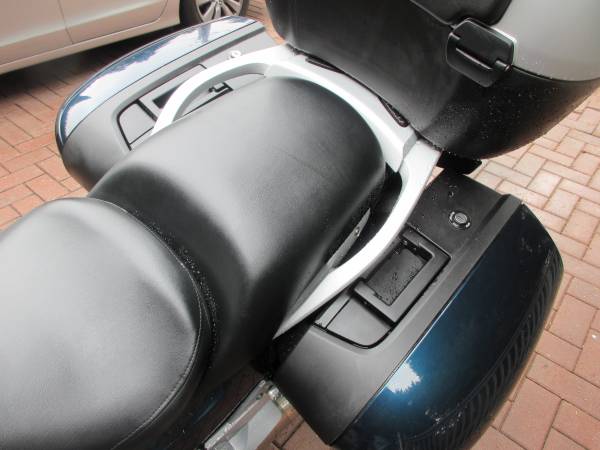 2012 BMW, dovoz USA — foto 8 z 12
