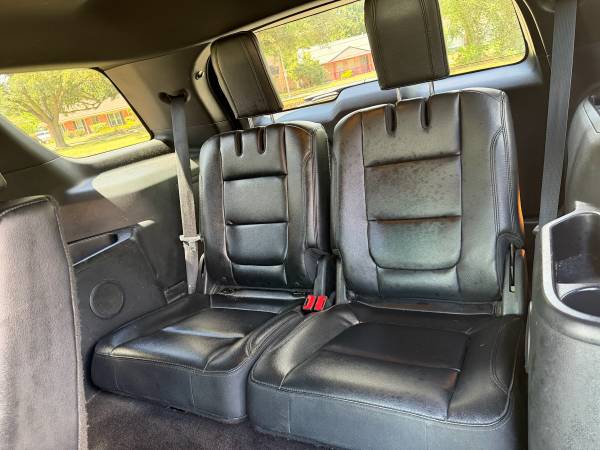2016 Ford, dovoz USA — foto 6 z 7