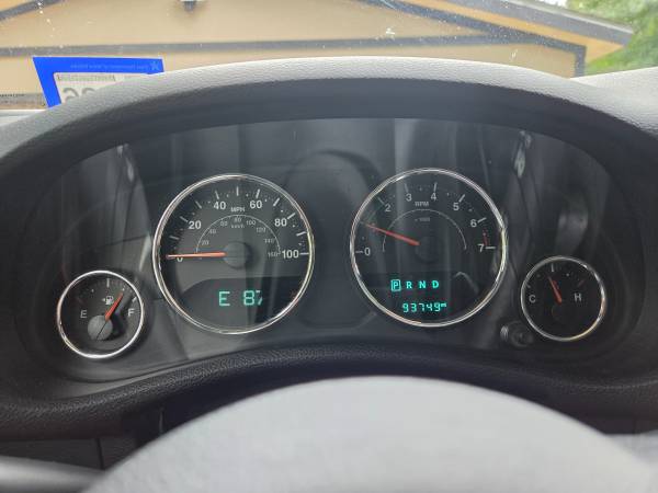 2017 Jeep, dovoz USA — foto 11 z 12