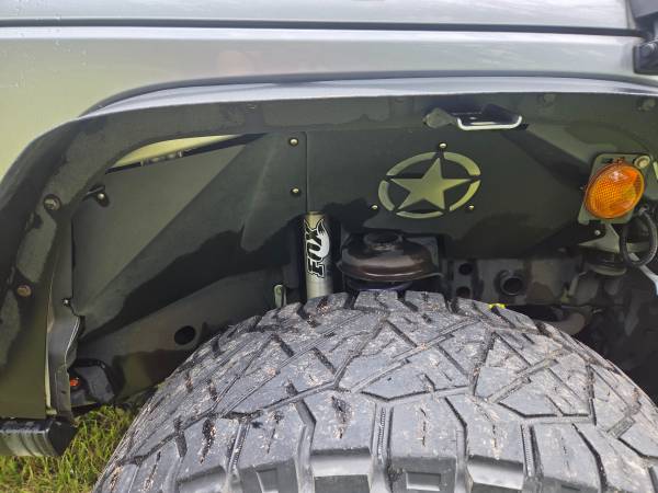 2017 Jeep, dovoz USA — foto 6 z 12