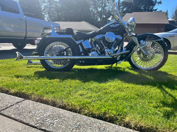 2013 Harley-Davidson, dovoz USA — foto 4 z 10