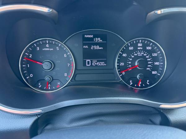 2016 Kia, dovoz USA — foto 10 z 12