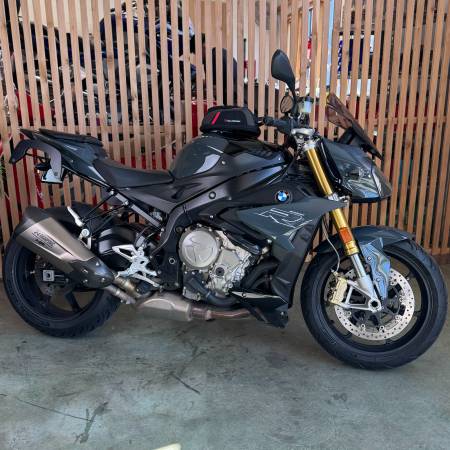 2017 BMW, dovoz USA — foto 3 z 12