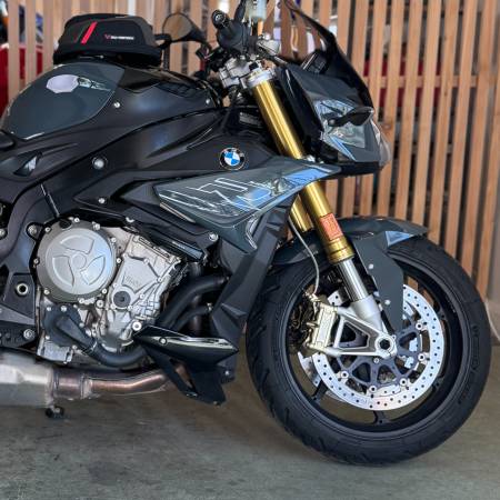 2017 BMW, dovoz USA — foto 5 z 12