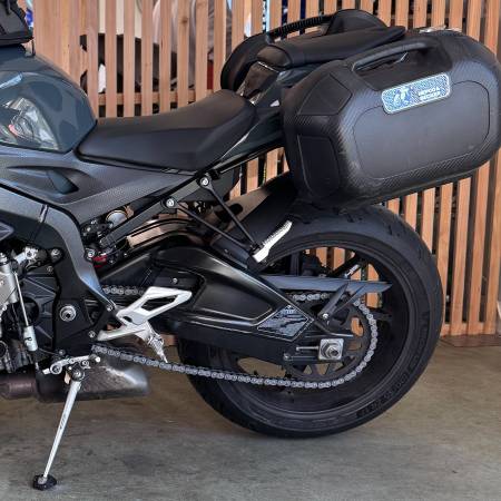 2017 BMW, dovoz USA — foto 8 z 12