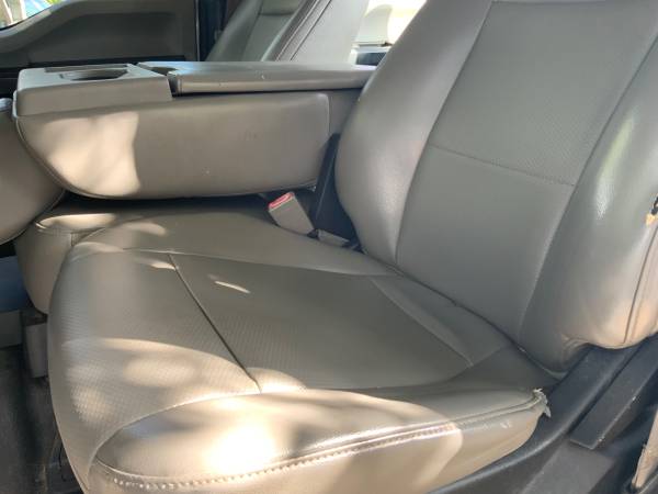 2018 Ford, dovoz USA — foto 9 z 9