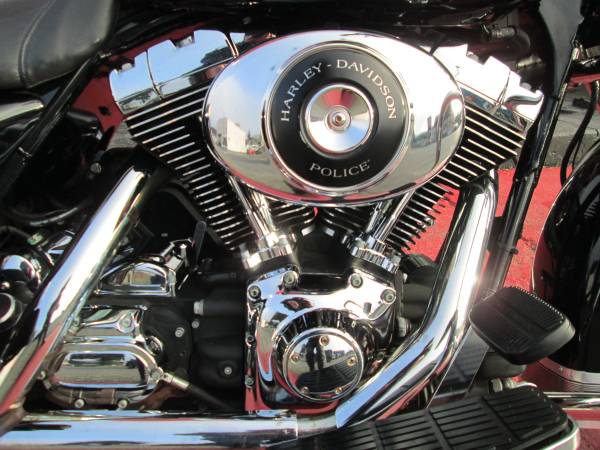 2000 Harley-Davidson, dovoz USA — foto 12 z 12