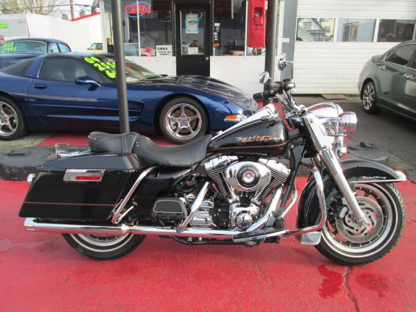 2000 Harley-Davidson, dovoz USA — foto 2 z 12