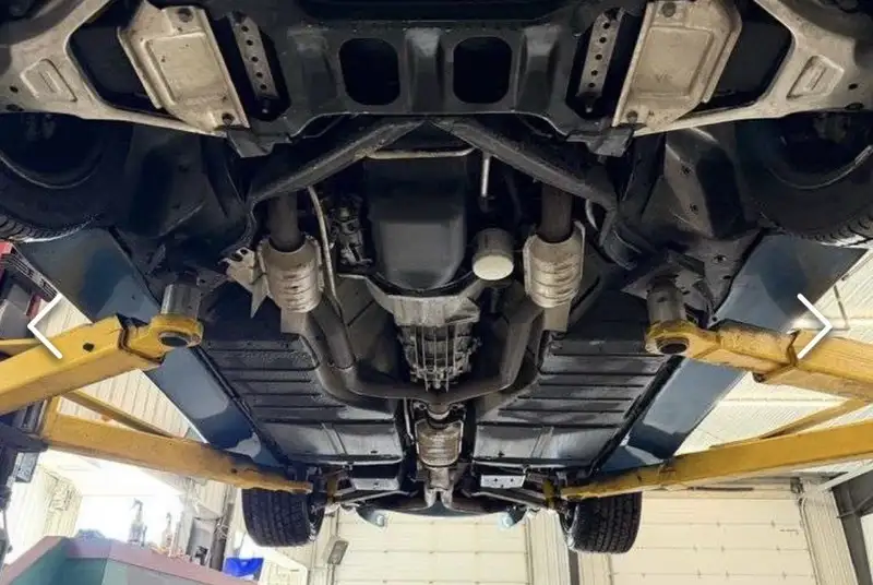 Chevrolet Corvette 2dr, 28 300 km, dovoz Kanada — foto 4 z 6