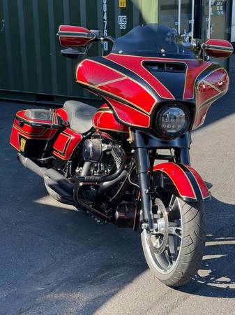 2014 Harley-Davidson, dovoz USA — foto 1