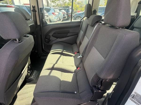 2012 Ford, dovoz USA — foto 10 z 12