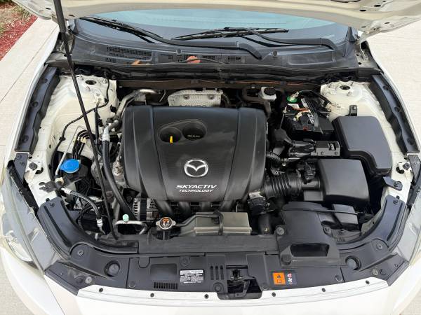 2014 Mazda, dovoz USA — foto 8 z 12