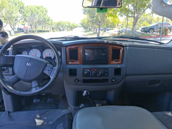 2006 Dodge, dovoz USA — foto 10 z 12