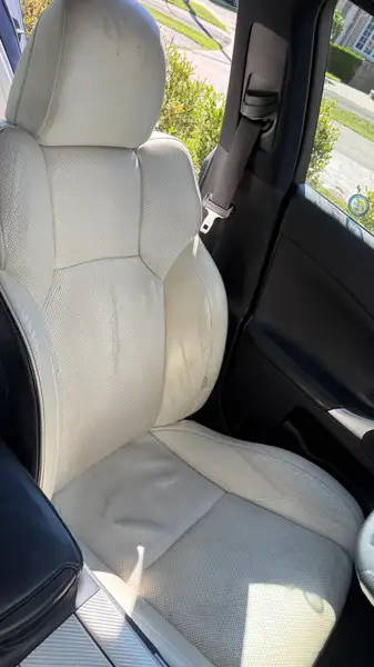 Lexus IS 4dr Sdn, 124 000 km, dovoz Kanada — foto 7 z 12