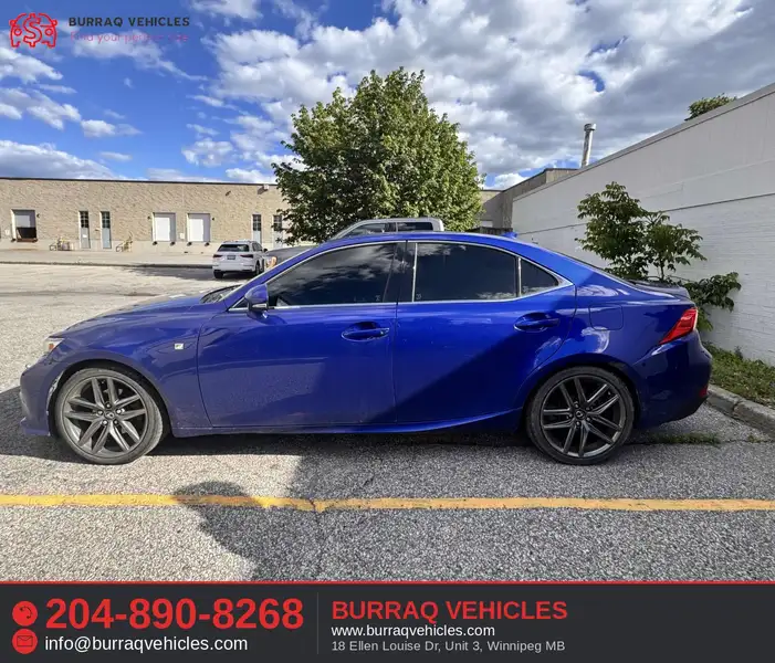 2014 Lexus IS 4dr Sdn AWD, modrá, 153 427 km, dovoz Kanada — foto 2 z 10