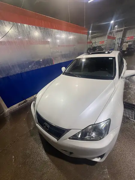 2012 Lexus IS, bílá, 126 000 km, dovoz Kanada — foto 9 z 9