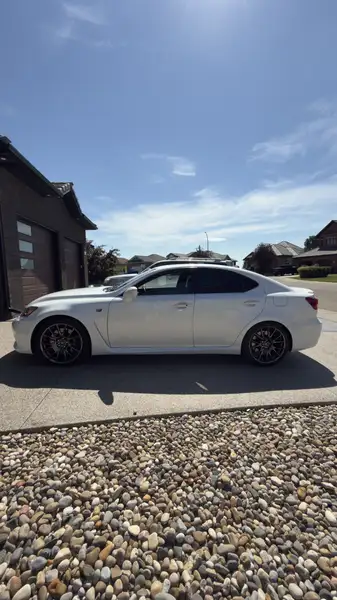 2012 Lexus IS 4dr Sdn, bílá, 17 400 km, dovoz Kanada — foto 6 z 12