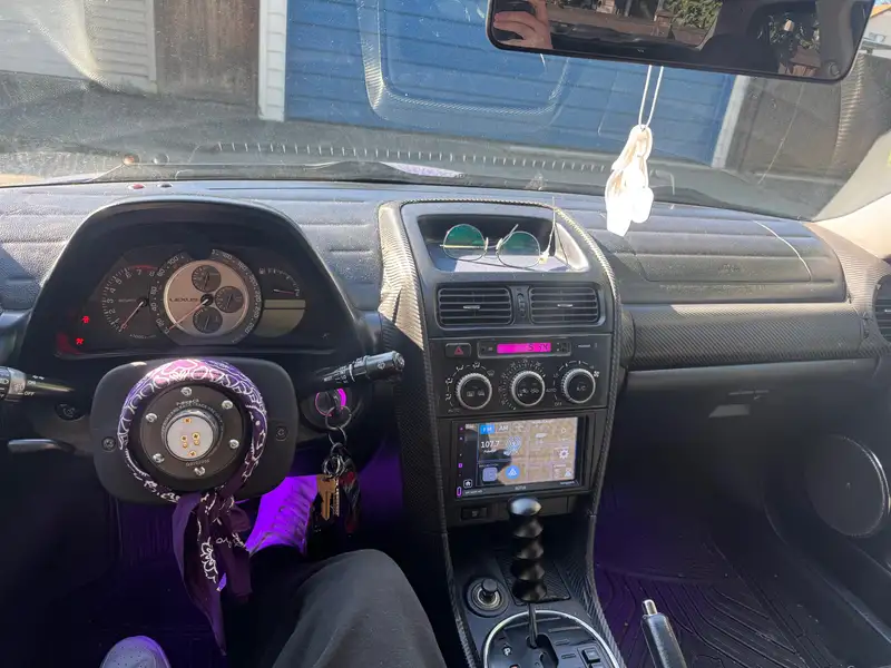 2003 Lexus IS Base, modrá, 219 000 km, dovoz Kanada — foto 3 z 12