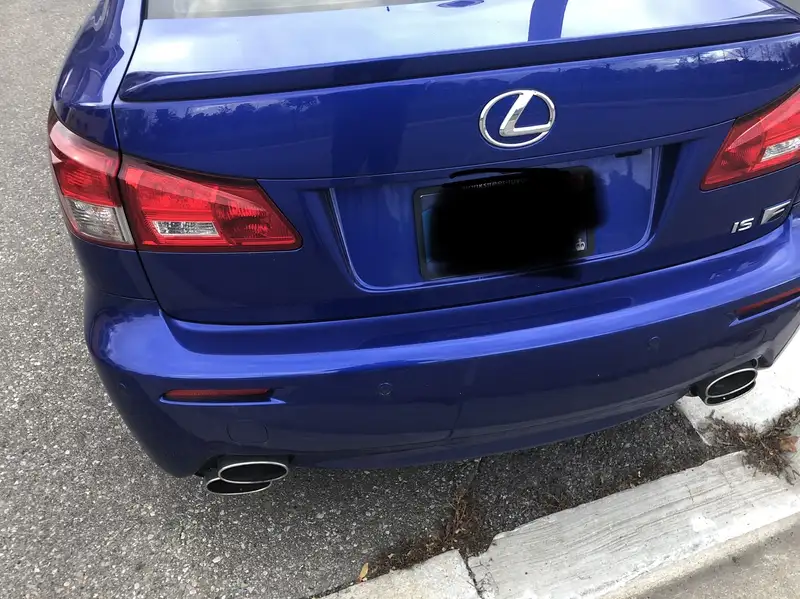 2012 Lexus IS, 93 000 km, dovoz Kanada — foto 2 z 5