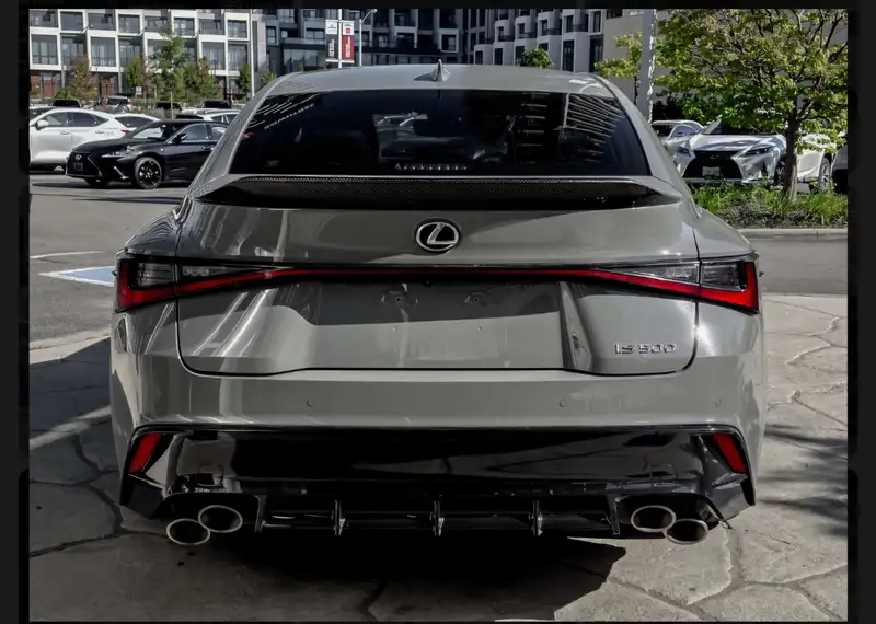 2022 Lexus IS launch Edition, šedá, 92 000 km, dovoz Kanada — foto 2 z 12