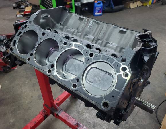 Kompletní motor — Ford Connect 5.8, dovoz USA — foto 9 z 12