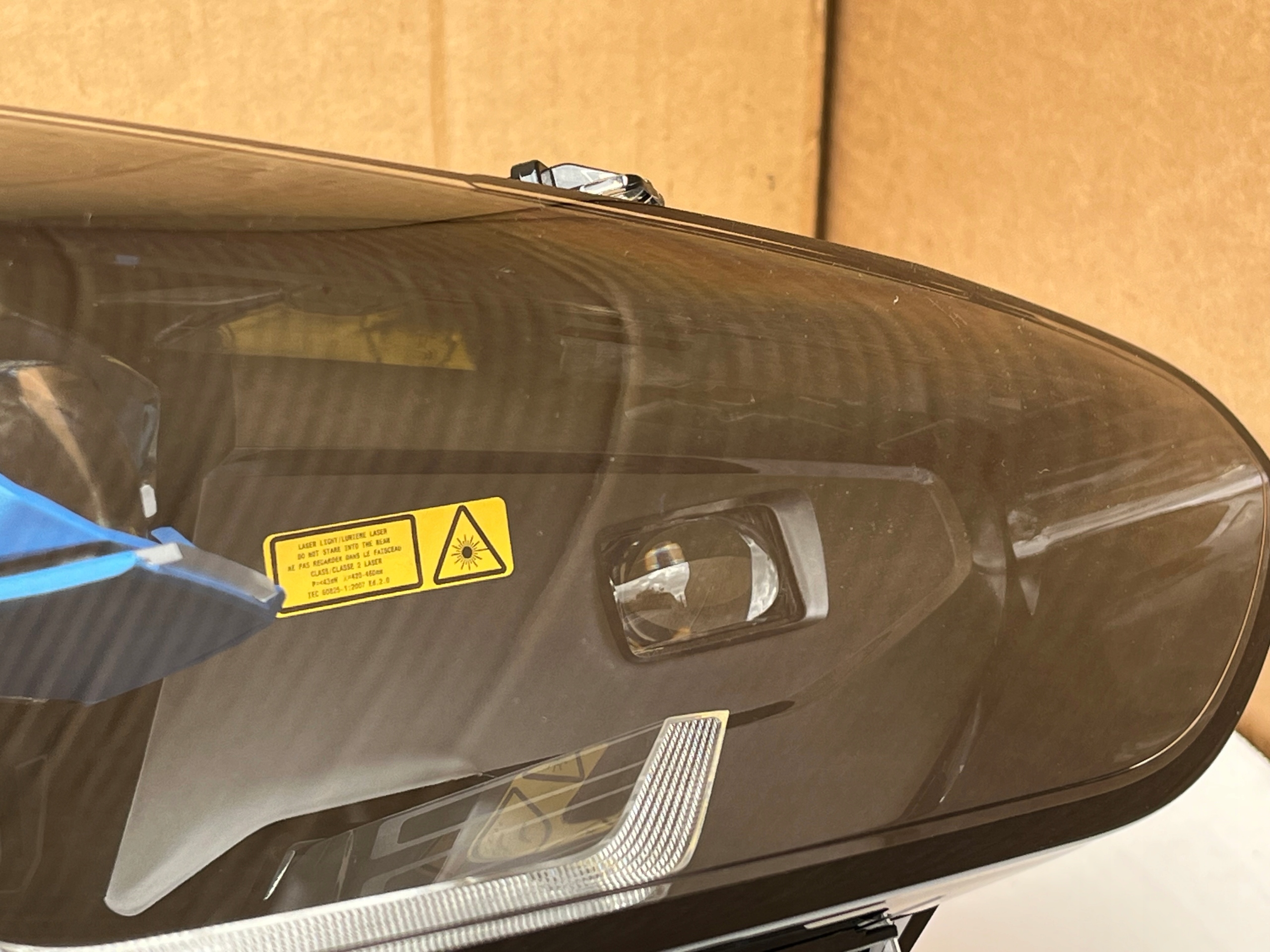 Laserový světlomet — BMW M3, černá, dovoz Skladem v EU — foto 4 z 12