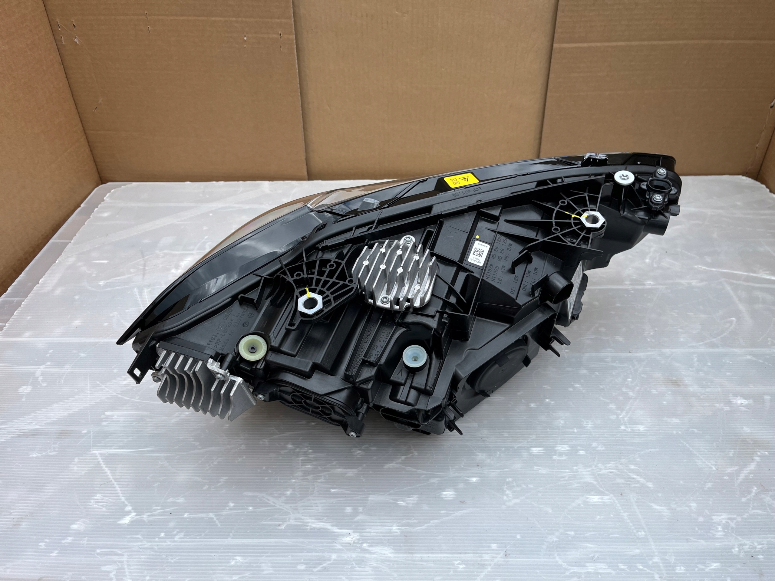 Laserový světlomet — BMW M4, černá, dovoz Skladem v EU — foto 2 z 14