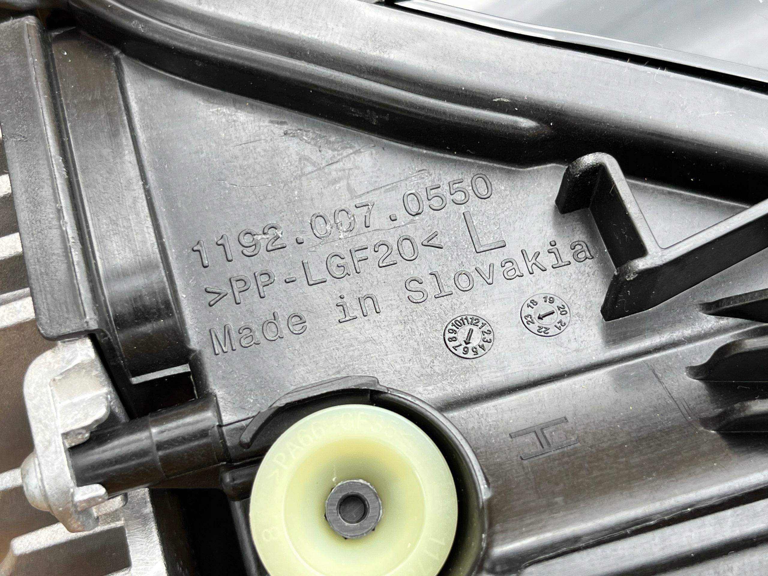 Laserový světlomet — BMW M4, černá, dovoz Skladem v EU — foto 7 z 14