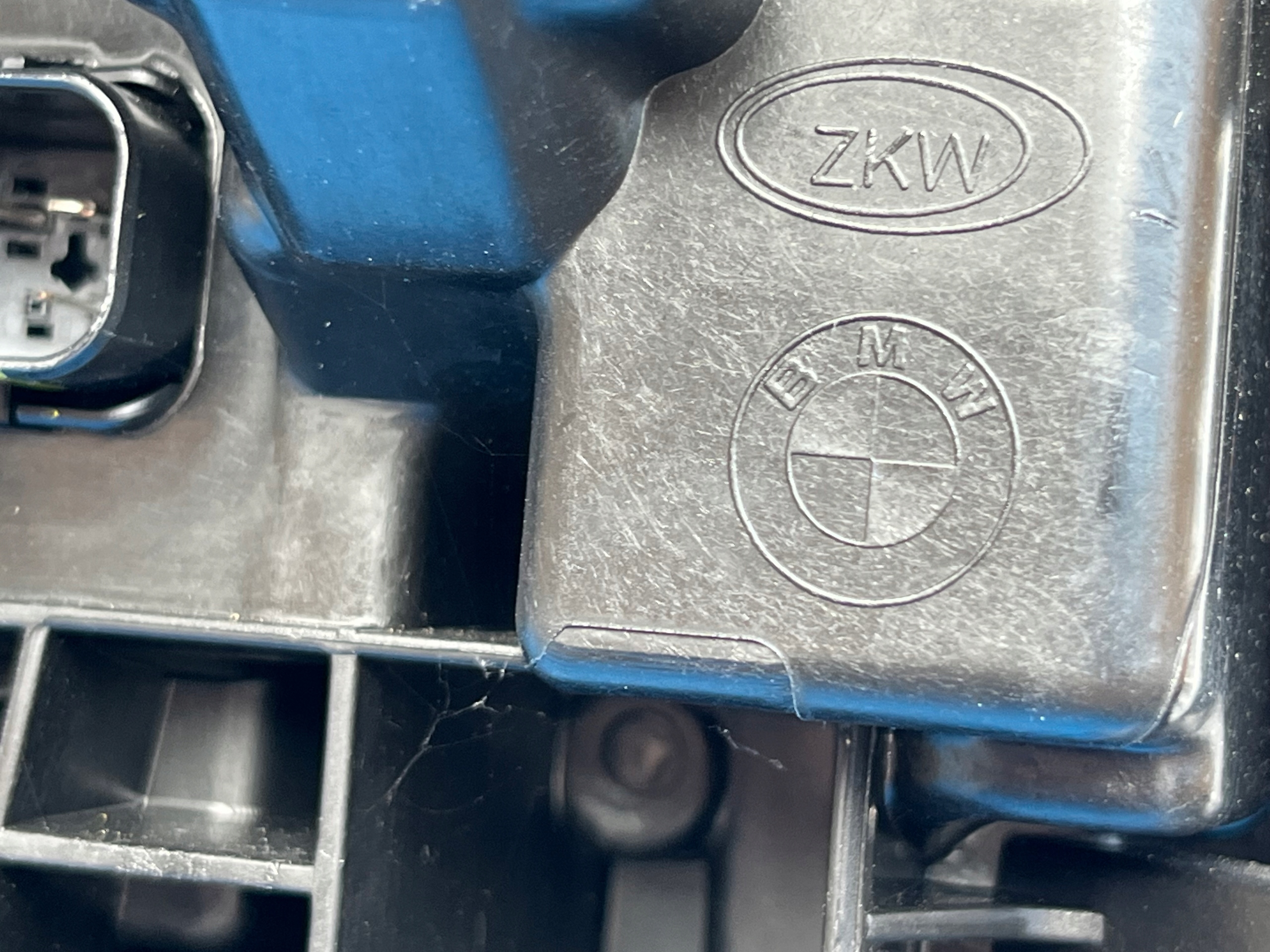 Světlomet — BMW M3, černá, Skladem v EU — foto 9 z 11